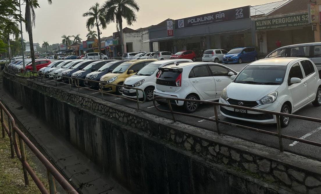 Kereta Sewa Seremban 2